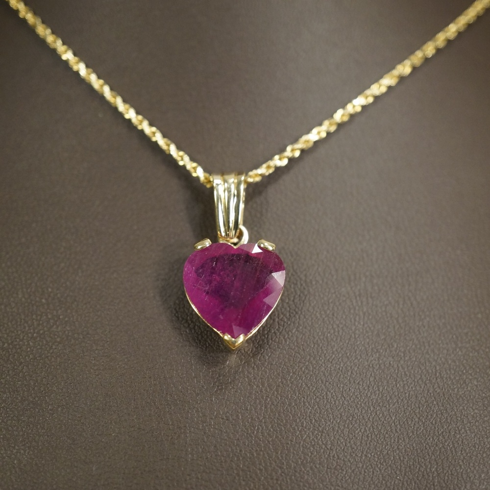 14KY Gold Heart Shape Genuine Ruby Pendant W/Chain